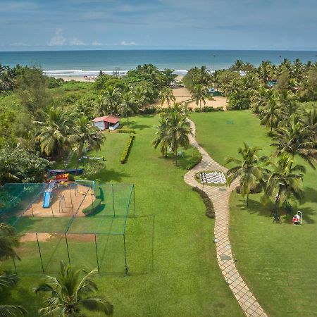 Royal Orchid Beach Resort & Spa, Utorda Beach Goa Εξωτερικό φωτογραφία