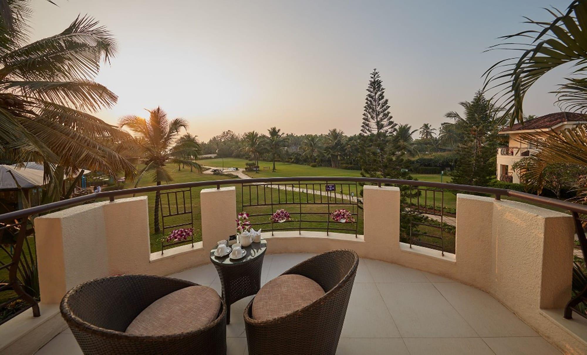 Royal Orchid Beach Resort & Spa, Utorda Beach Goa Εξωτερικό φωτογραφία