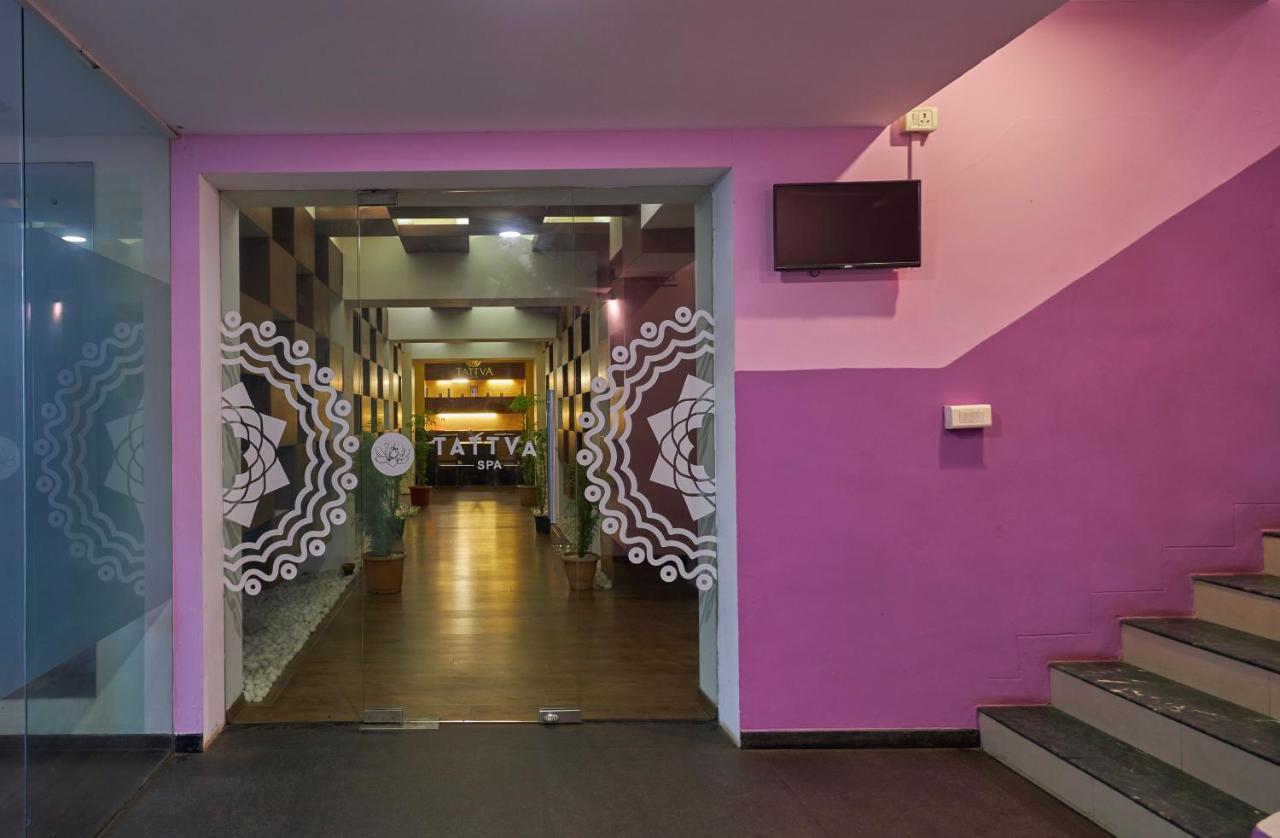 Royal Orchid Beach Resort & Spa, Utorda Beach Goa Εξωτερικό φωτογραφία