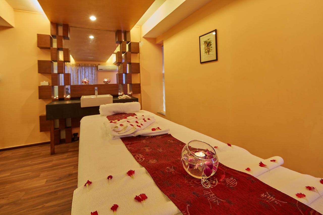 Royal Orchid Beach Resort & Spa, Utorda Beach Goa Εξωτερικό φωτογραφία